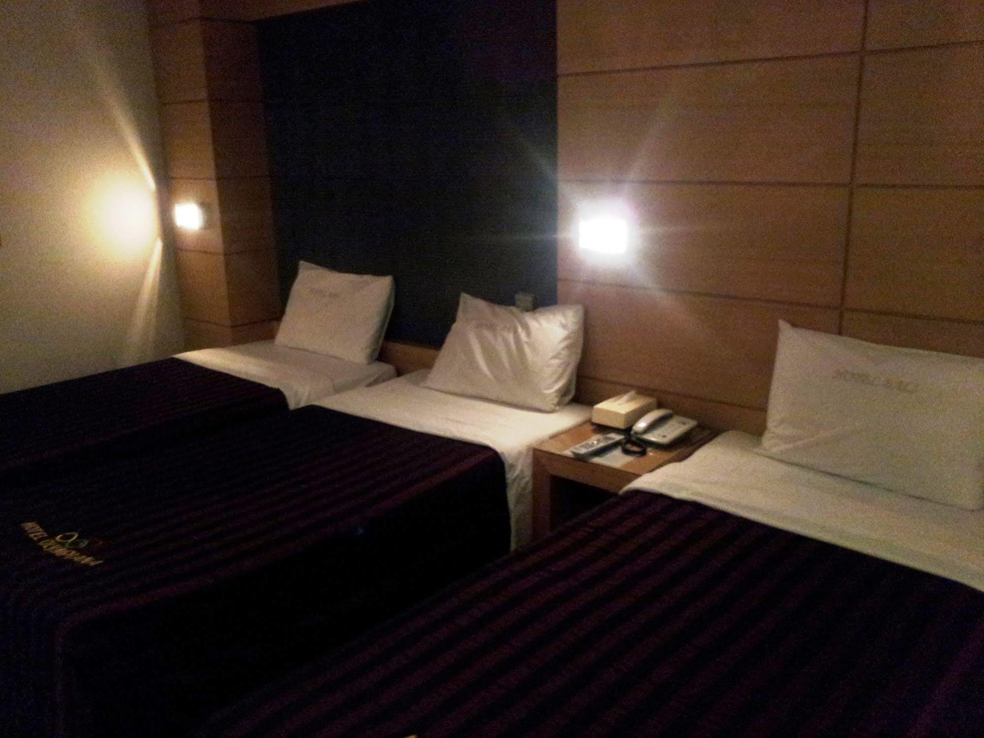 Bali Tourist Hotel Seoul Exterior photo
